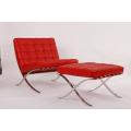 Cadeira de Knoll Barcelona e reprodución otomá