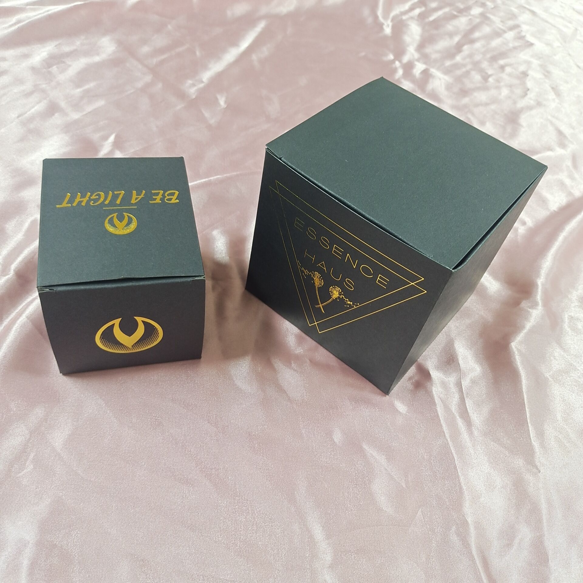 Custom Manufacture black paper folding packaging candle paper box