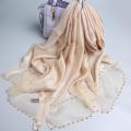 Pañuelos de lana de seda hechos a mano con incrustaciones de perlas