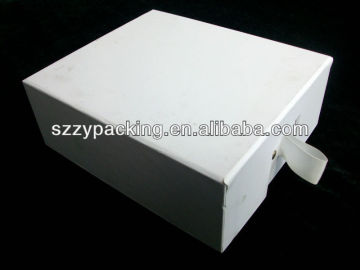 premium white carton box for shoes