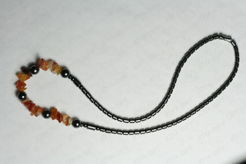 Collier hématite