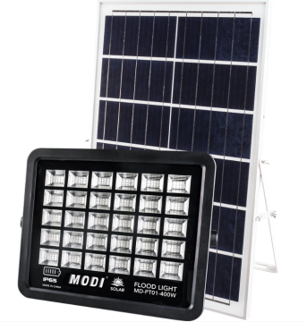 2.5M solar flood light with sensor