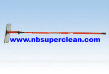extendable microfiber window cleaning brush with window wiper
