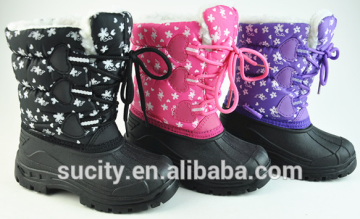 snow boots with double shoes laces snow boots tpr outsole waterproof snow boots with fur lining