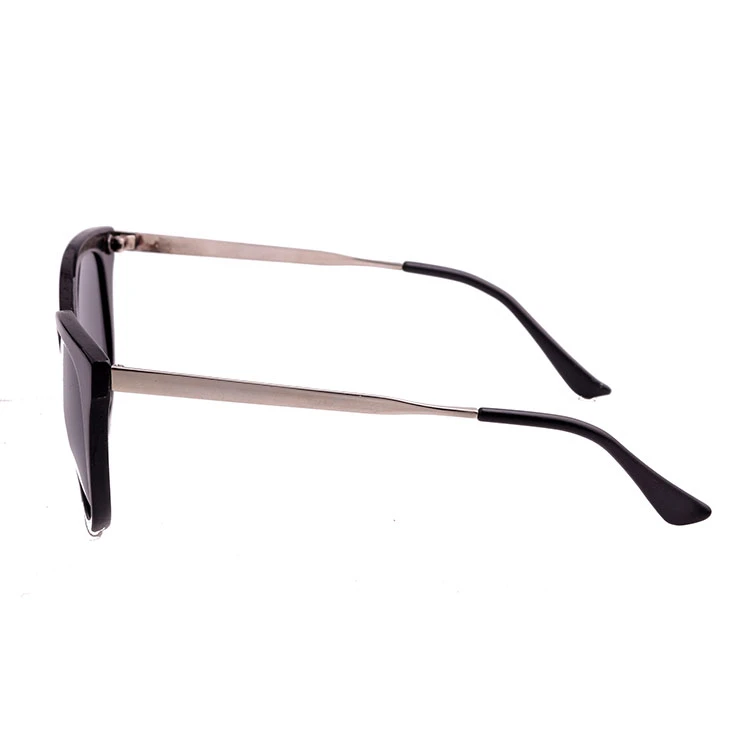 2019 Newly Rising Cat Eye Black Sunglasses