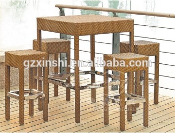 PE rattan garden bar set