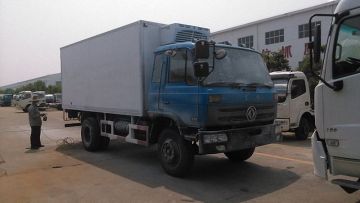 Dongfeng small mini refrigerator for semi truck