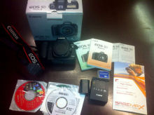 New Original Canon EOS 5D Mark II Digital Camera mkii 24-105mm kit