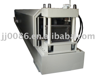 Z shaped purlin forming machine