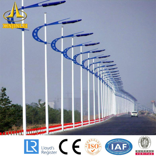 20m Single Arm Steel Lighting រោងចក្របង្គោលភ្លើង