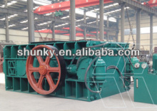 Double roller stone crusher