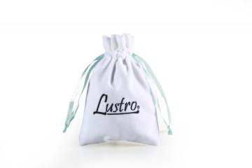 White mini velvet bag with satin string