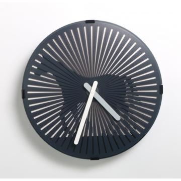 Reloj de pared móvil: caballo andante