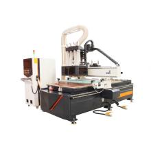 Máquina de roteador CNC de placas e móveis