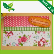 PP non woven christmas dinner table mat
