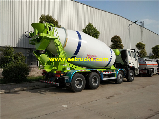 14cbm 8x4 SINOTRUK شاحنة اسمنت خالطة