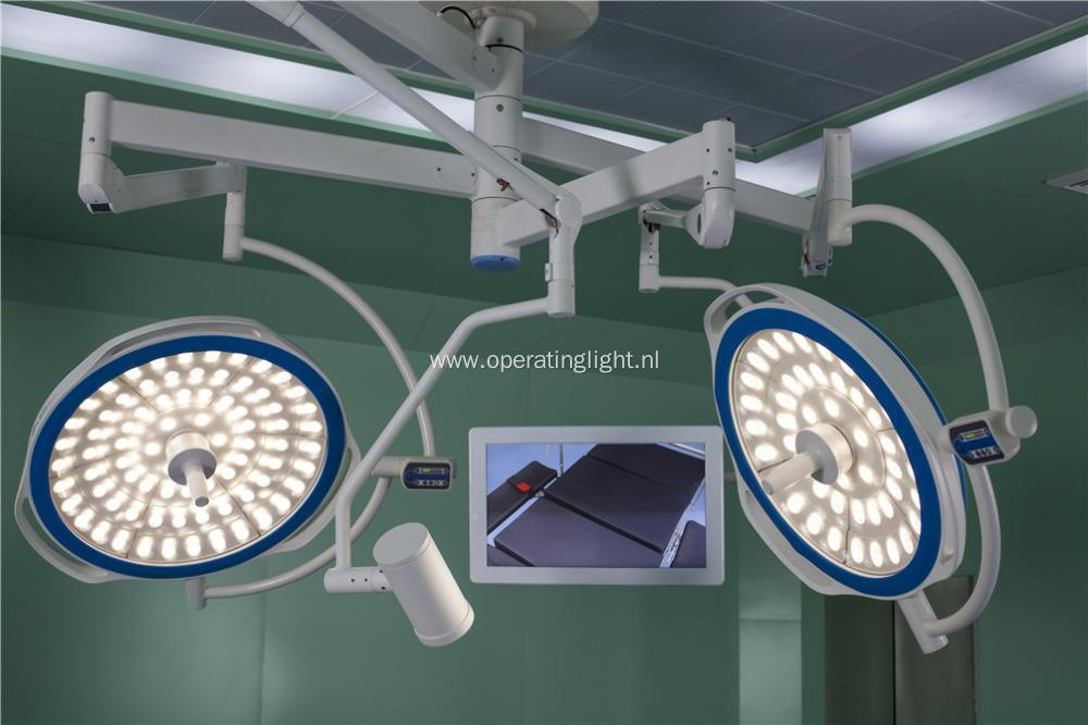 Dual lamp head led light with camera system