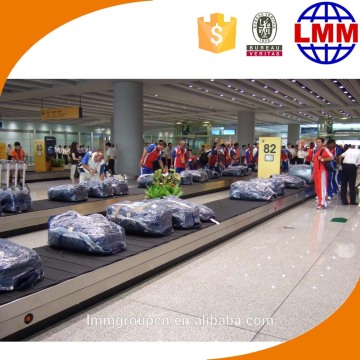 Airport baggage conveyor belt