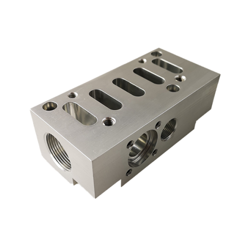 Equipment factory purchases precision parts in bulk