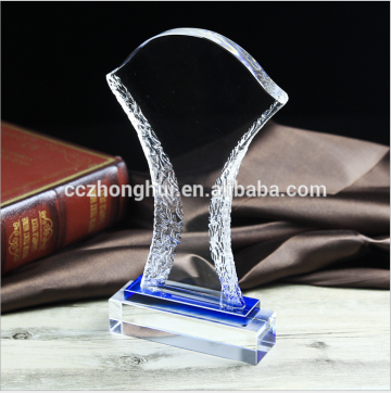 2016 Customized size crystal house-shaped award with cube crystal base