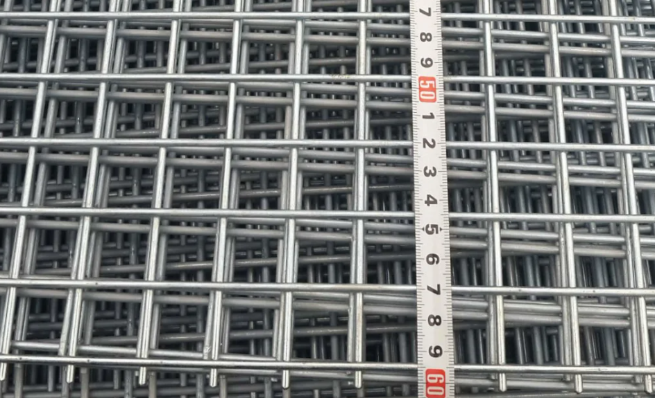 Hard Duty Welded Wire Mesh Fence Panel / 1*2M welded wire mesh panels