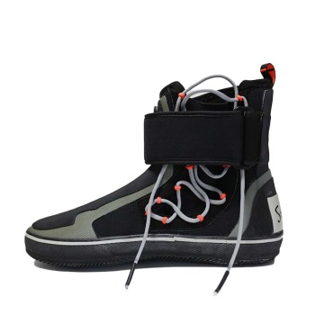 Regatta Boot with Laces