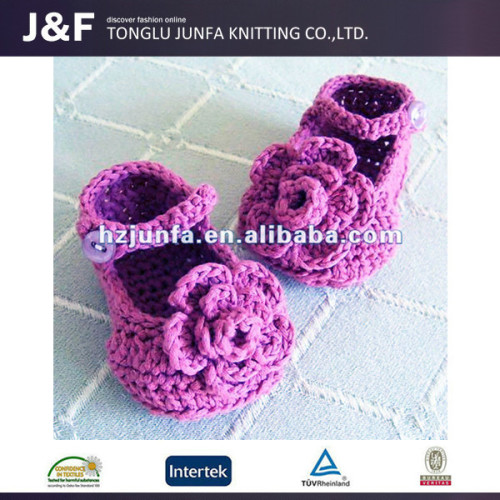 China suppliers embroidery design handmade baby shoes
