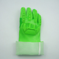 Guanti verniciati in PVC verde fluorescente con TPR