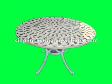 cast aluminum garden table