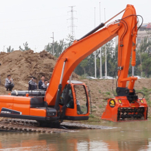 Miniature Amphibious Excavator For Sales
