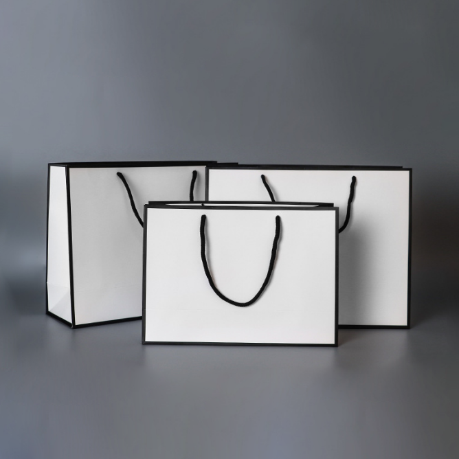 Gray custom advertising gift high-end clothing bag fashion shopping portable paper bag