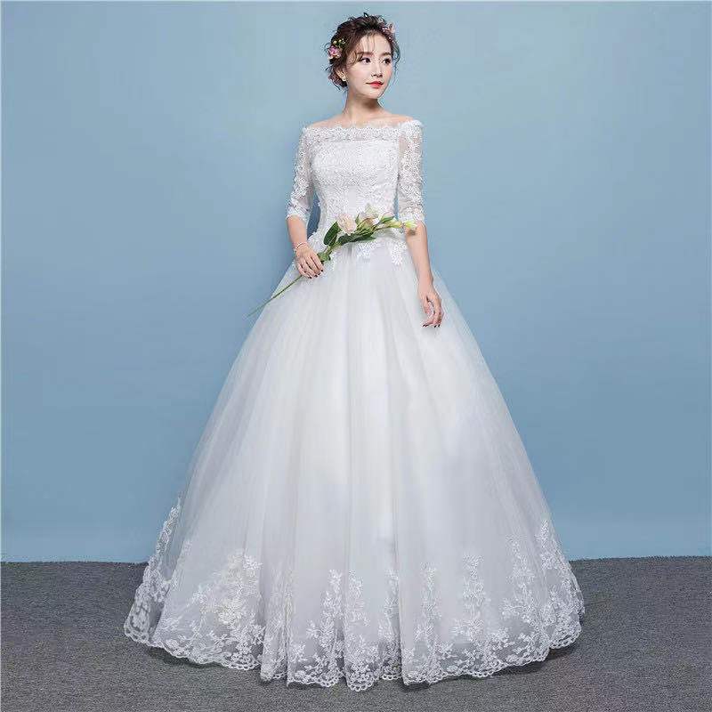 2021 newest style long sleeve lace plus size bridal dress high quality layers of soft tulle ball gown wedding dress