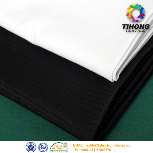 hitam herringbone kain kepar mengantongi