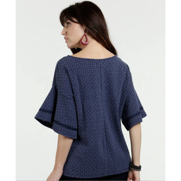 Top a mezza manica con design a camicetta svasata con scollo a O in chiffon