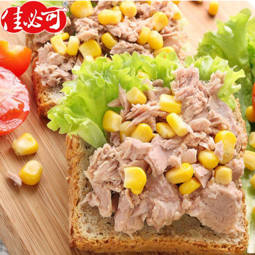 Konserve Ton Balığı Salatası