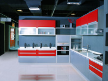 Welbom Red Laquer Classic Best Selling Kitchen Design