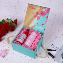 Luxury Cardboard Paper Magnet Box with Ribbon Handle