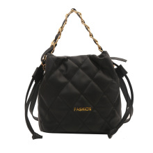 Medium Chain Shoulder Bag for Women: Stylish Hobo Handbags and Tote Purses