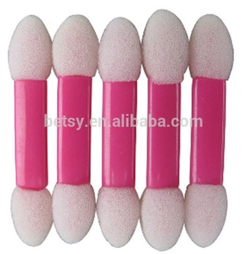 eyeshadow applicator