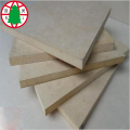 1220x2440 đồng bằng MDF E1 formaldehyde phát thải fibireboard