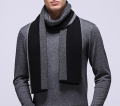 Striped Cashmere Stickad Scarf