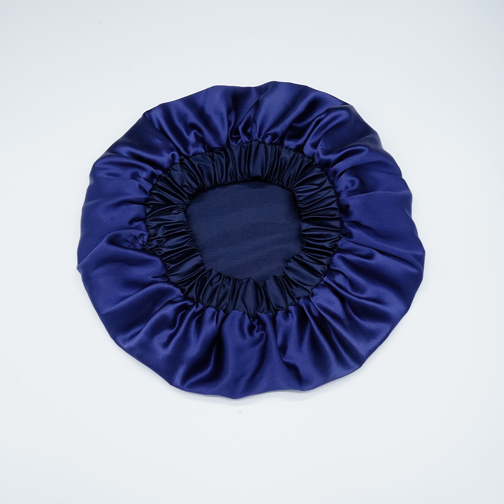 Silk bonnet Silk bonnet