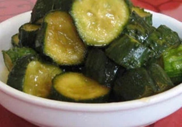 PICKLED CUCUMBER