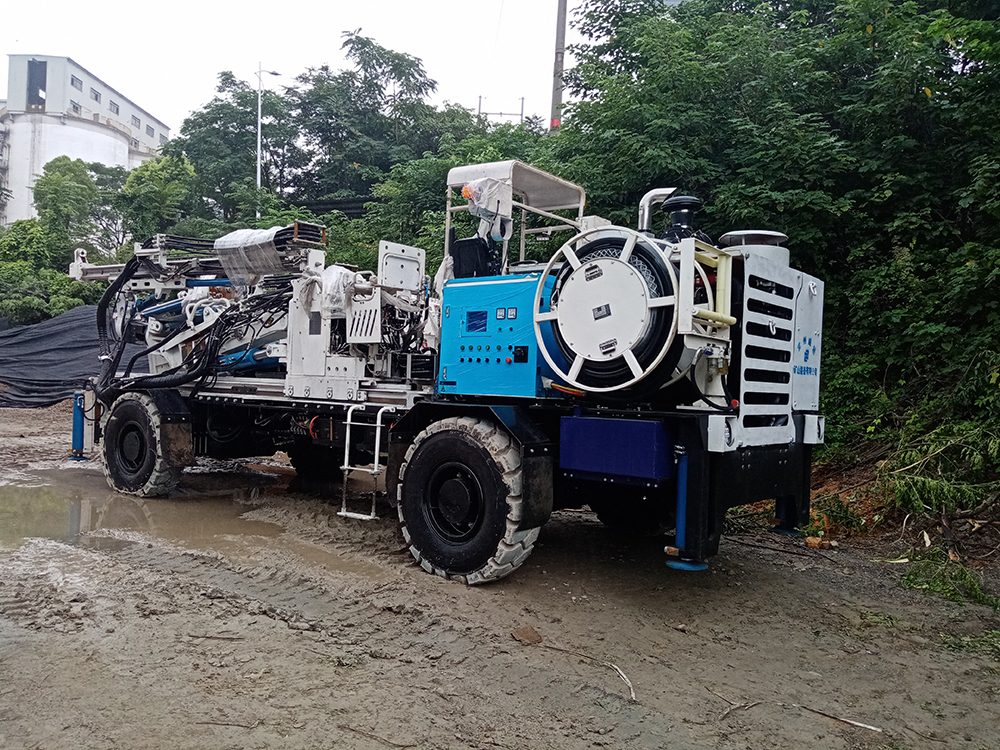 Perforadora de roca de pozo de agua diesel montada en tractor