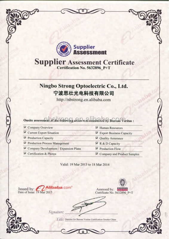 3 LED hand cranking plastic rechargeable torch solar flashlight with radio