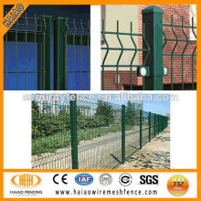 Hunting for standard welded wire mesh fencing