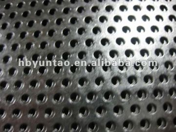 punching hole wire mesh