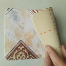 Anti slip waterproof plastic material flooring