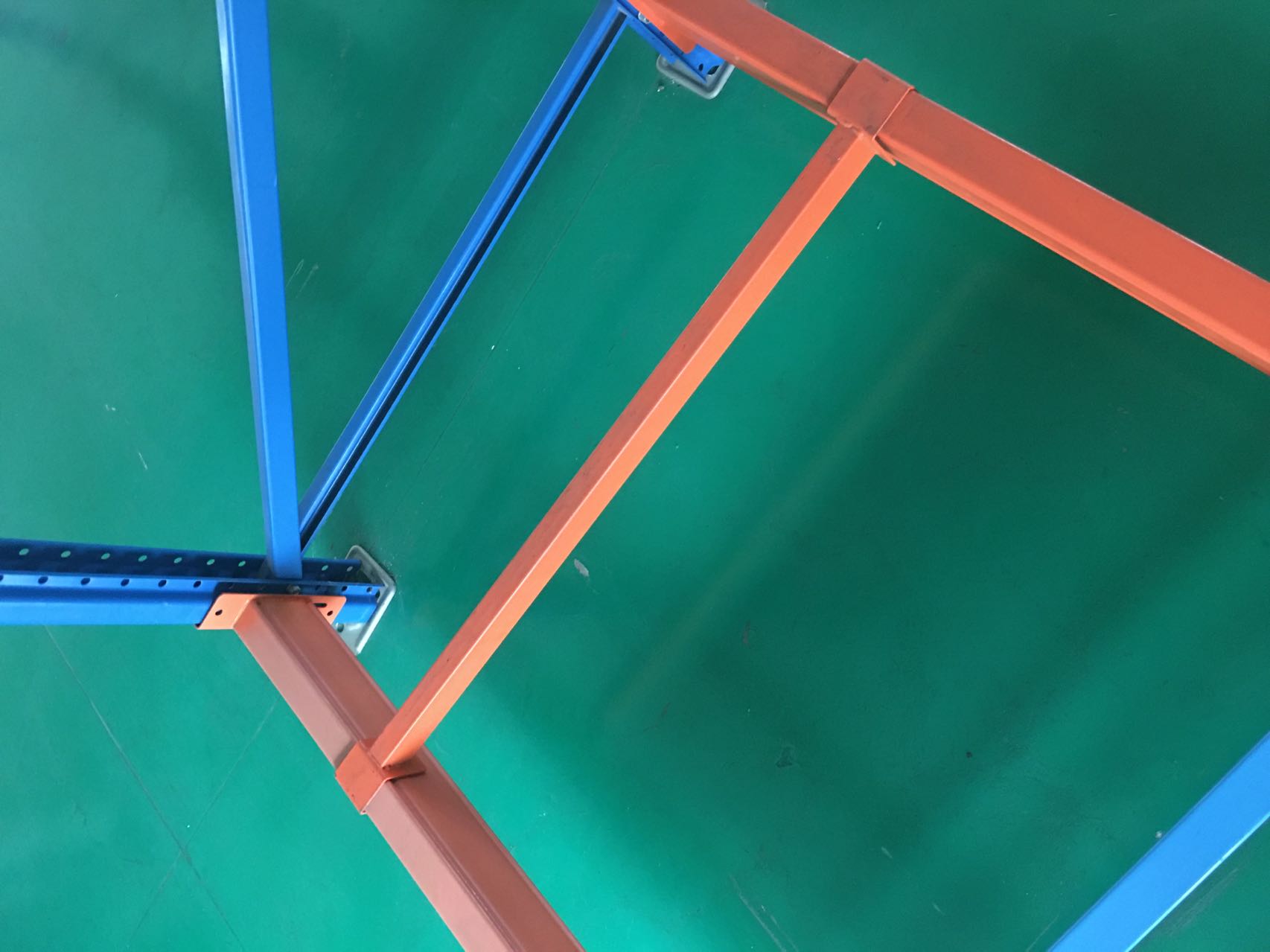 pallet support bar pallet support bar