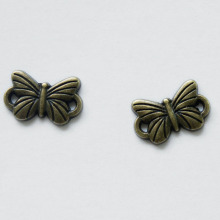 Decorative magnetic metal hooks